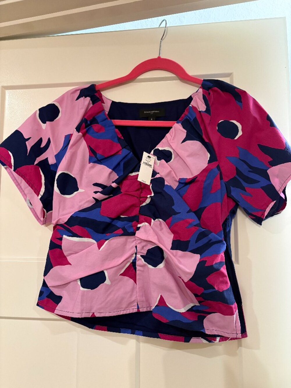Banana Republic floral blouse, NWT, size 4
